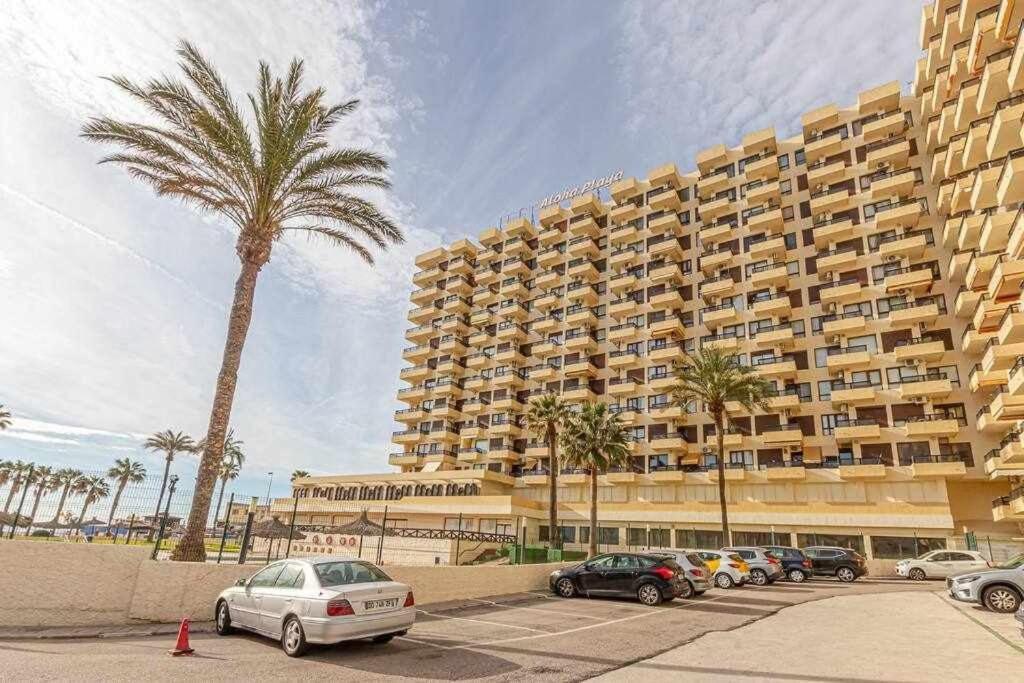 797 Holiday Rentals- Apartamento En Aloha Playa Frente Al Mar Benalmádena Esterno foto