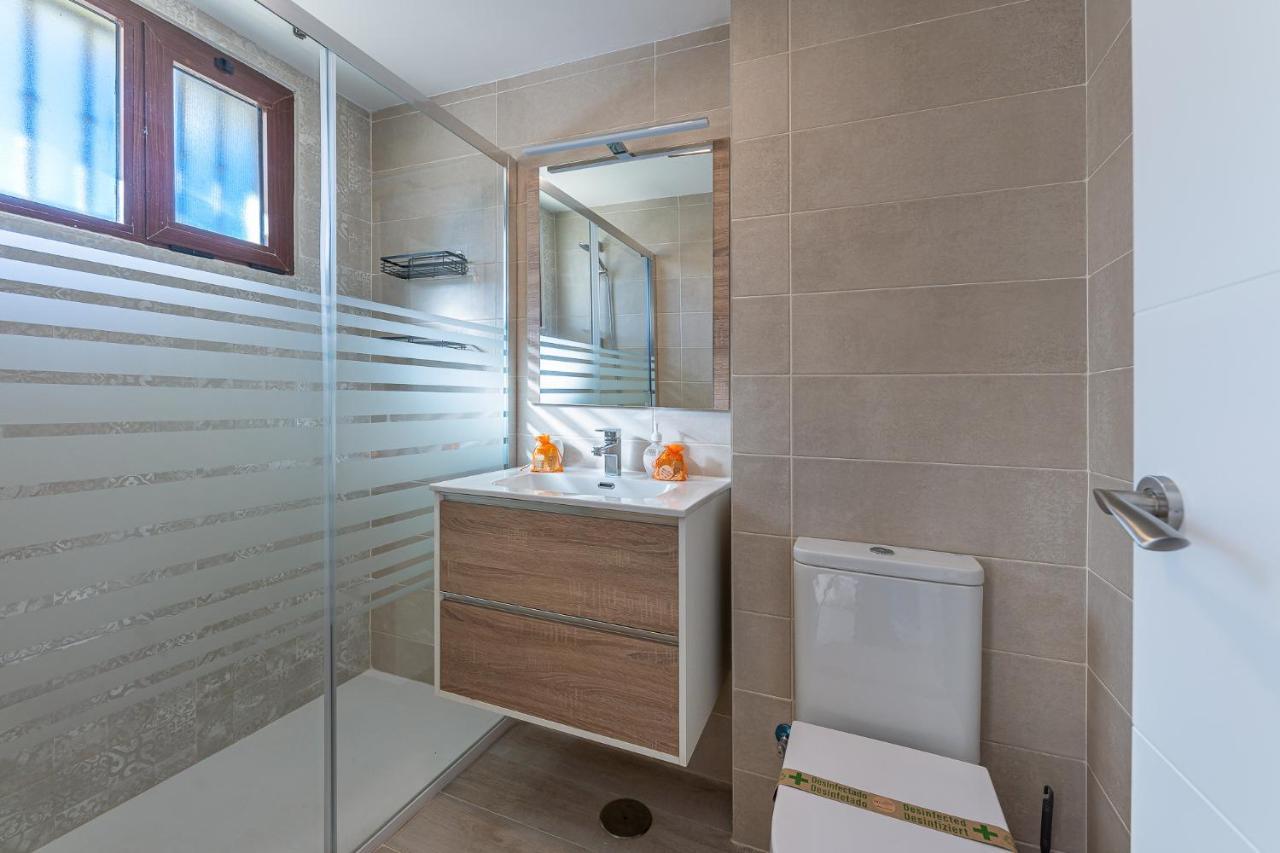 797 Holiday Rentals- Apartamento En Aloha Playa Frente Al Mar Benalmádena Esterno foto