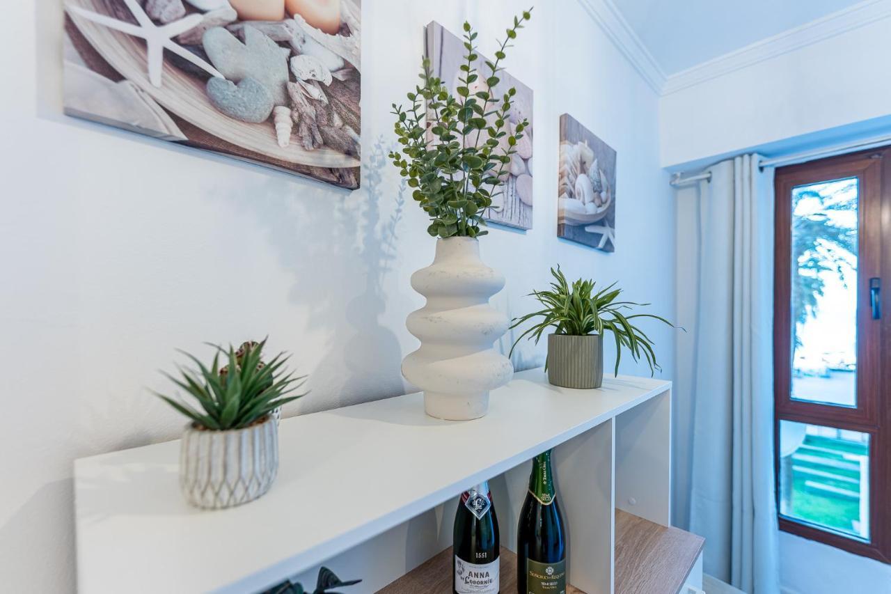 797 Holiday Rentals- Apartamento En Aloha Playa Frente Al Mar Benalmádena Esterno foto